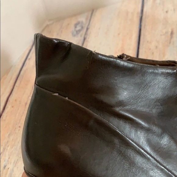 Chocolate brown unlisted booties - Picture 5 of 10